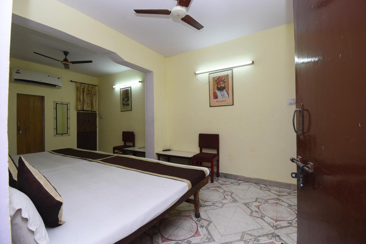 Hotel Jaipur Achrol Exterior photo